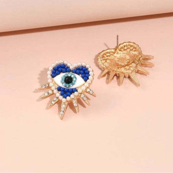 ✨NEW✨ Blue Heart Stud Earrings with Gold Sunburst - Picture 2 of 3